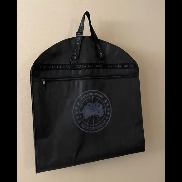 Canada Goose Garment bag - Picture 3 of 5
